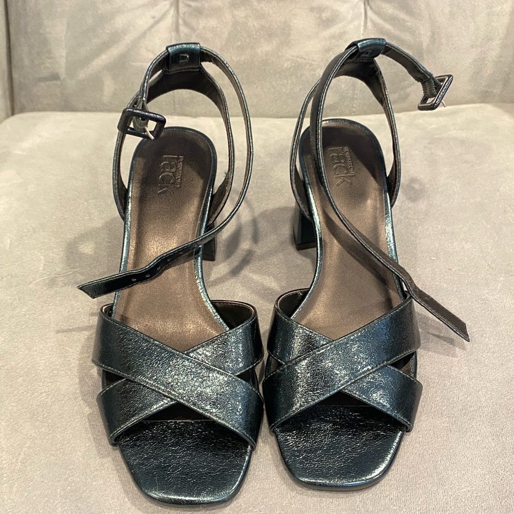 B.P. Strappy block heel metallic green 7.5